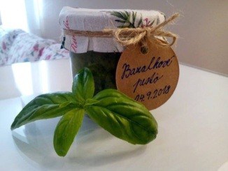 Bazalkové pesto - připravte si doma rychle a jednoduše