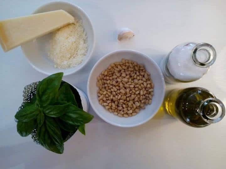 Bazalkové pesto - připravte si doma rychle a jednoduše