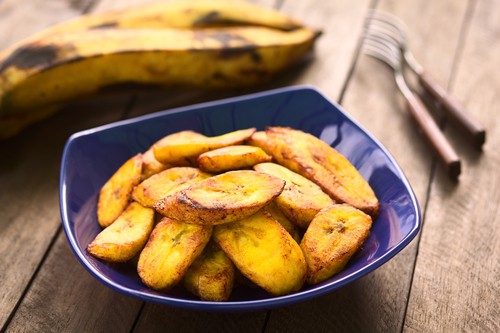 Plantain: zdravý banán, který se používá na vaření. Lze si z něj připravit chutné hranolky